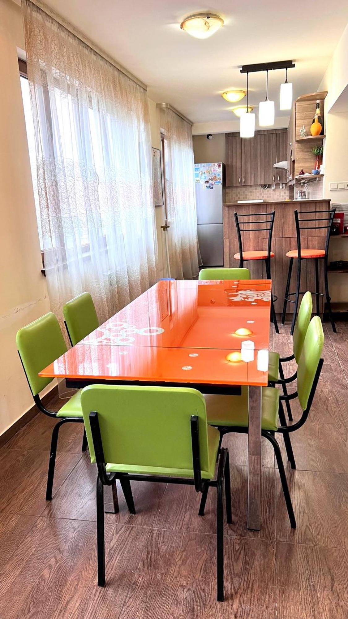 Vernisaj Apt At Republic Square & Ruben Tours Yerevan Exterior photo